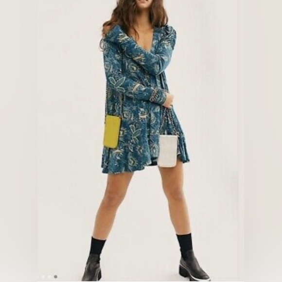 Free People Dresses & Skirts - Free People Hello Lover Long Sleeve Tunic Mini Dress Dusty Indigo Combo Size Med